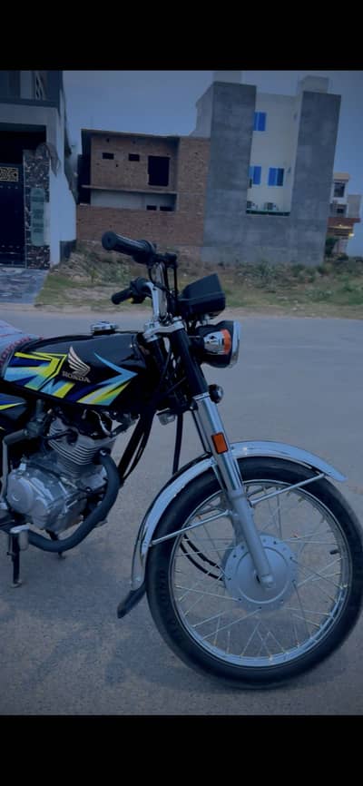 Honda 125 ha 2026 modal appfar ha later be open ha one hande use ha