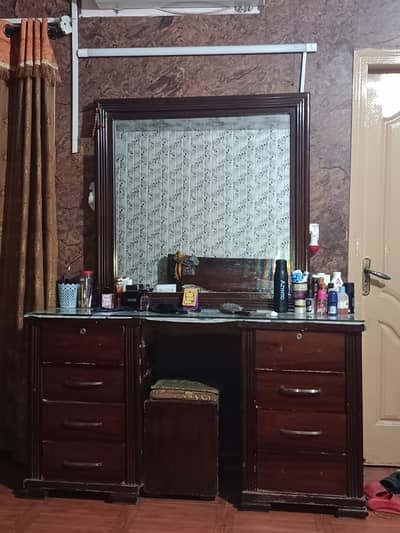 dressing table 4 sale