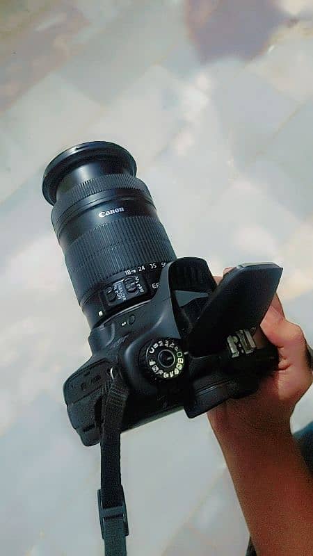 Canon DSLR EOS 60D 1