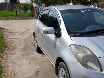 vitz 2007 reg 2010 like new car