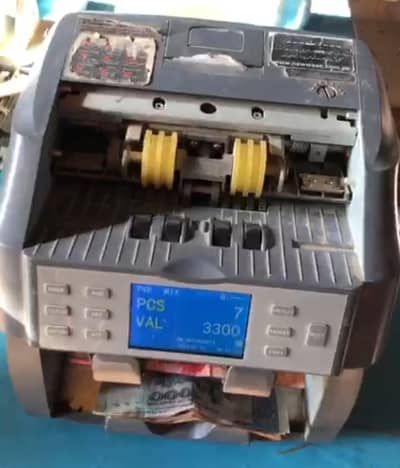 cash counting machine