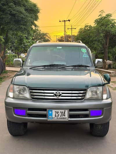 PraDo Tz Dual Ac sunroof 3.0 Diesel