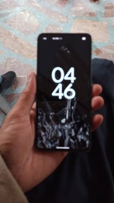 Google pixel 8pro 10/10 condition  0331514720two