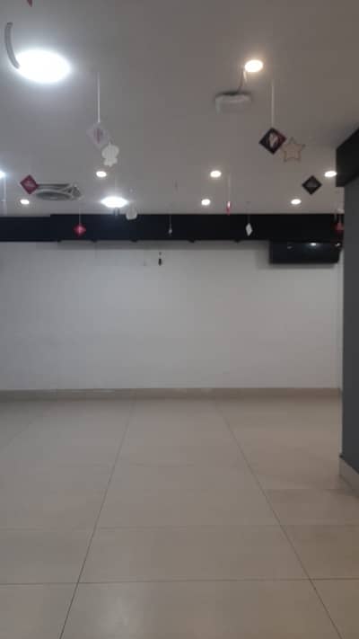 10 Marla basement for rent in Rehmat market near malmo bakery