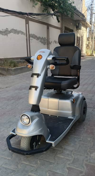 Scooter  for sale all ok no any fault new condition