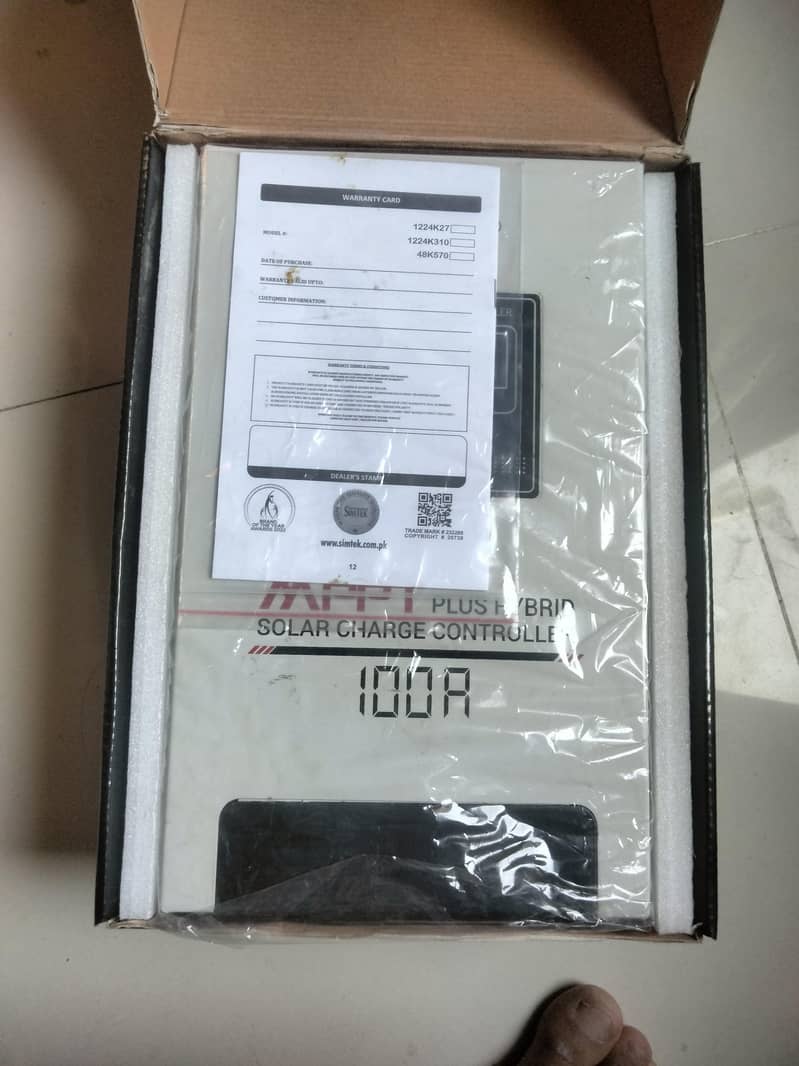 Simteck Mppt 100A 1