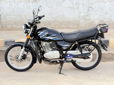 Gs 150 / 2022 and immaculate condition 0/3/3/1/2/7/0/0/1/3/8