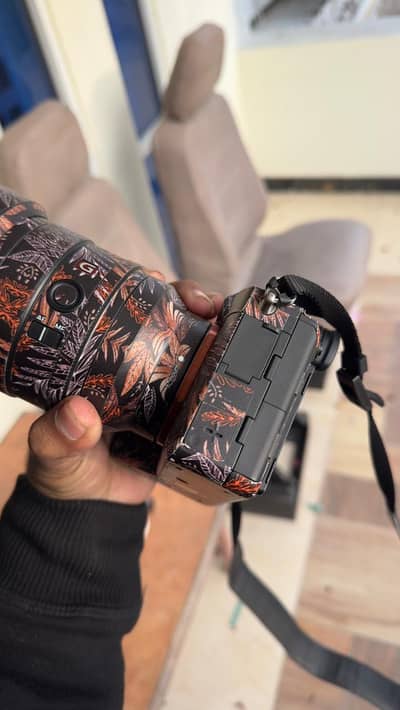  Sony A7R IV Camera & sony 50 1.4 G. Master lens for Sale