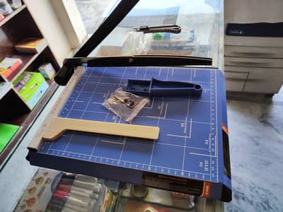 Paper Cutter