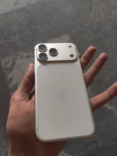 iphone 17 pro max 256 physical+esim 99% health