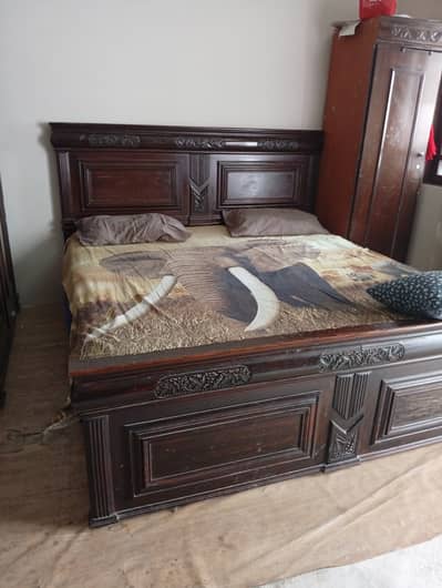 King Size Wooden Bed