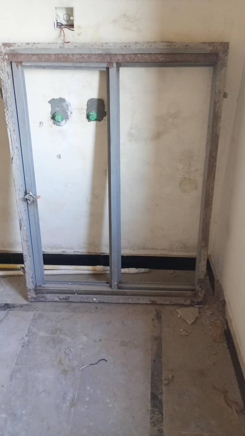 extra window metal 0