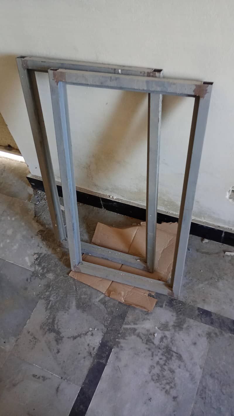 extra window metal 3