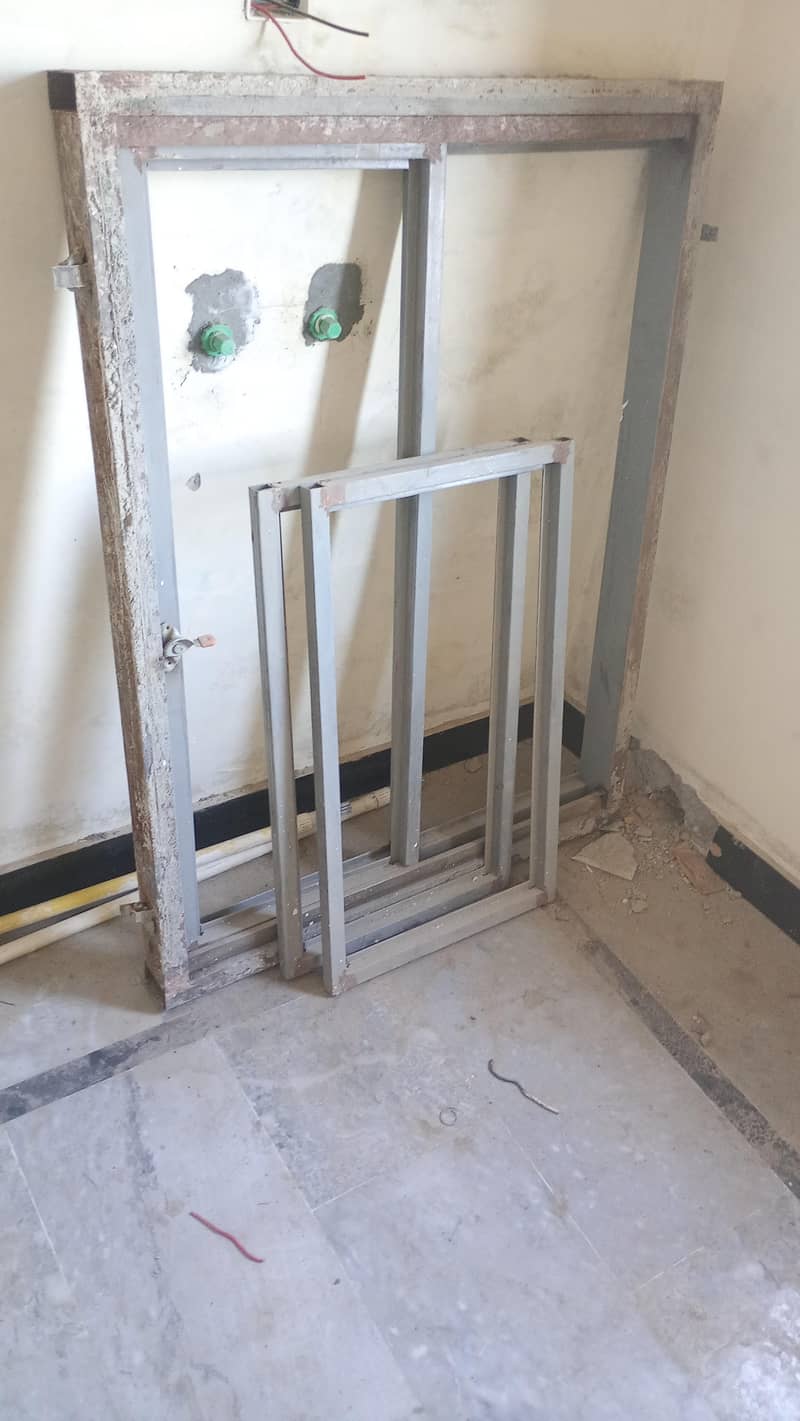 extra window metal 4