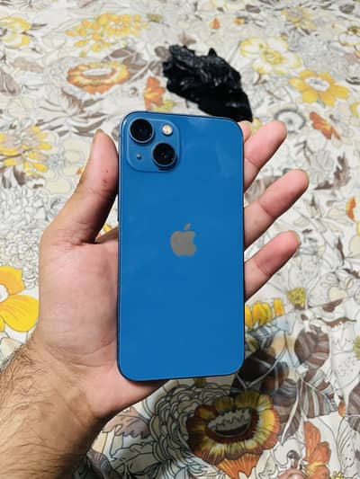 I phone 13 128 gb pta approved…!