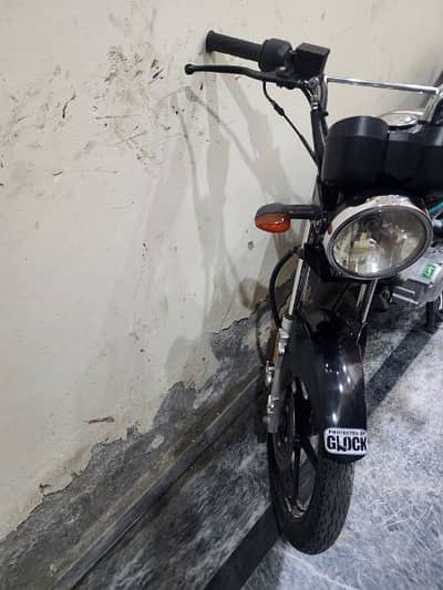 yb 125z dx all ok lush conditiin no any fault all ok