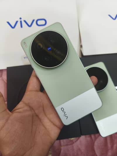 VIVO X300 ULTRA