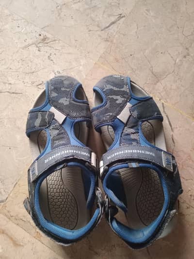 Boys bata sandal 7 to 8 number size