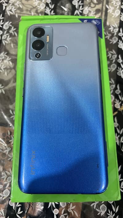 Infinix hot 12 play with box