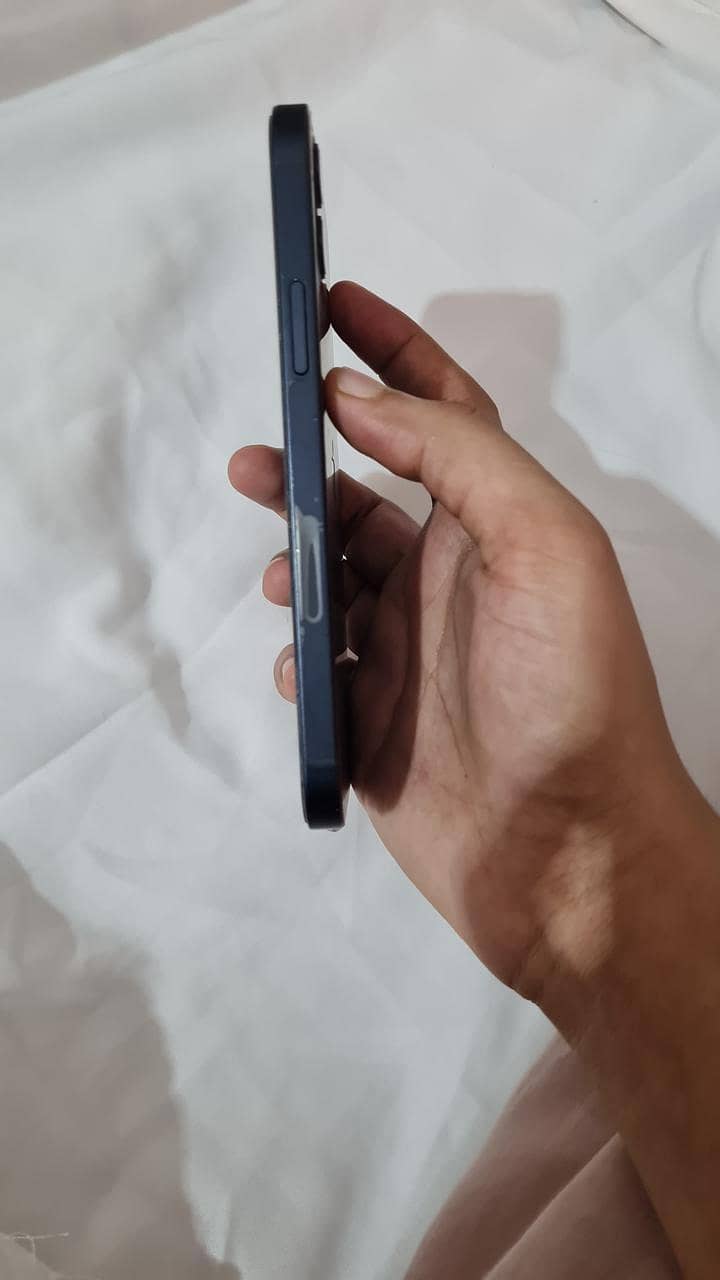 apple iPhone 12/64 GB 3