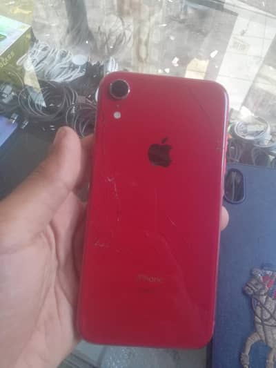 1iPhone xr factory unlock 64gb all ok