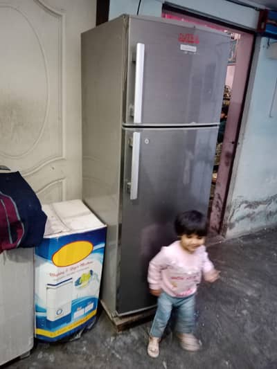 Dawlance refrigerator