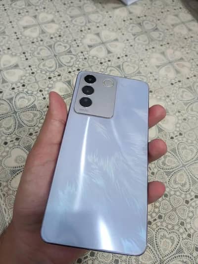 Vivo v27e 12/256 GB