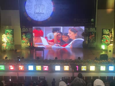 SMD Screen/Truss Lights/Dj Sound System/LEDs/Projector/Stage/LED Floor