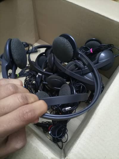 Computer calling Headset  Call centers and offices