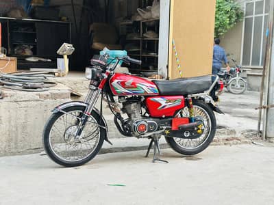 Honda 125 (2023 model )