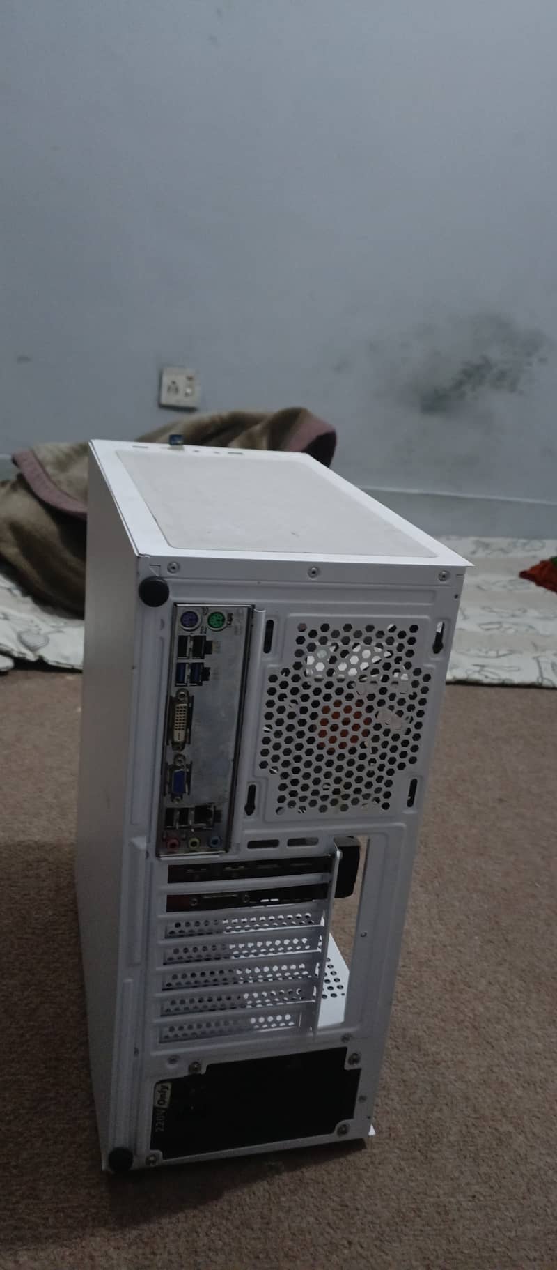 Gaming pc with gpu 4