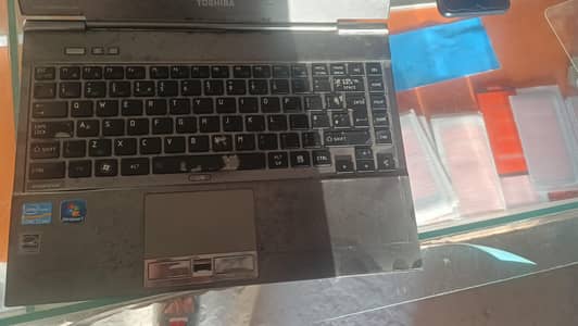 Toshiba Core i7 8gb ram 128Gb ssd