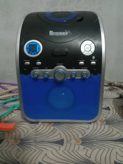 Bluetooth speaker  . CD player  Mick be lagty hy