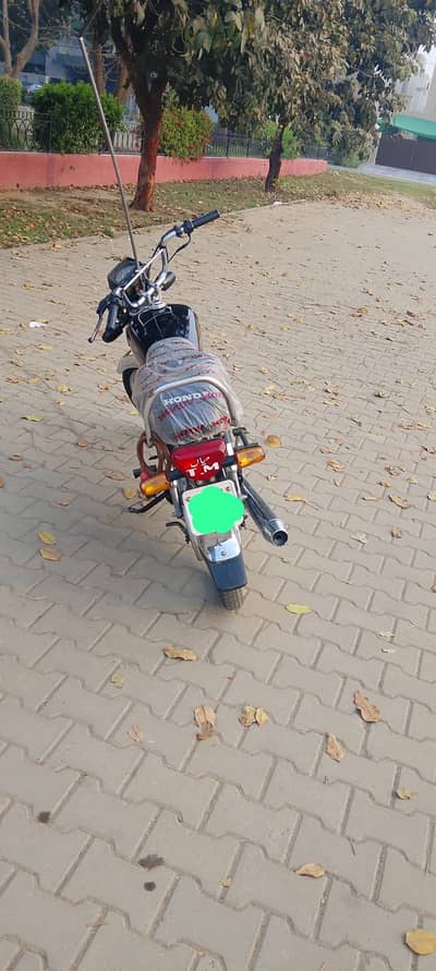 Honda CD 70 model 22