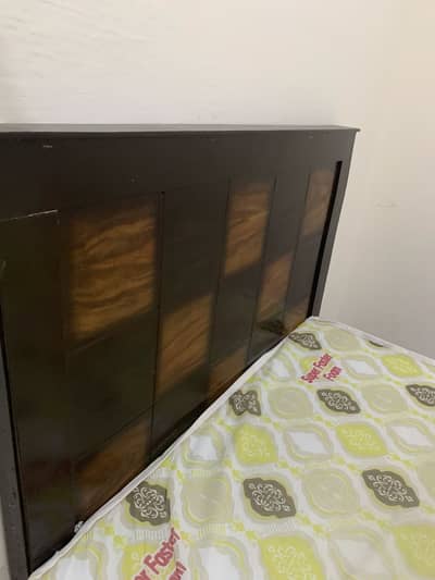 Single Bed with Mattress for Sale – Clean and Strong