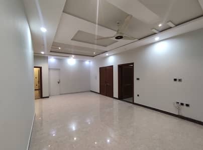 Lower Portion Sized 1 Kanal In F-10/3