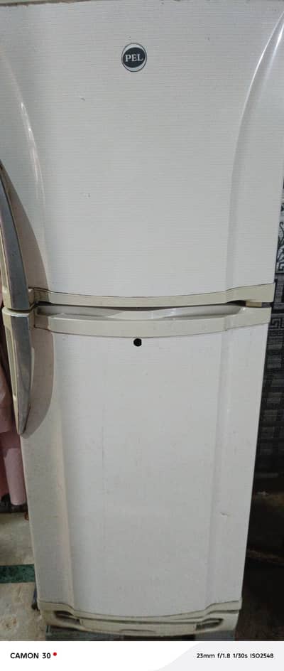 Used Fridge for Sale (Not Working / For Parts)