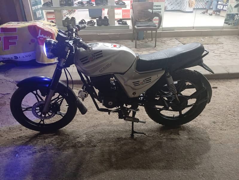 Unique 2011 Modified Engine Change 125 2