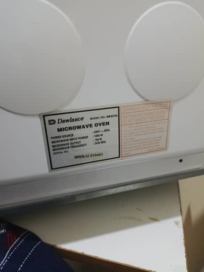 Dawlance microwave oven
