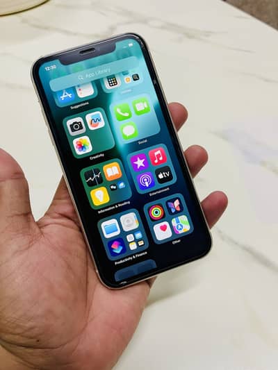 iPhone 11 white 256gb like New Dual Approved