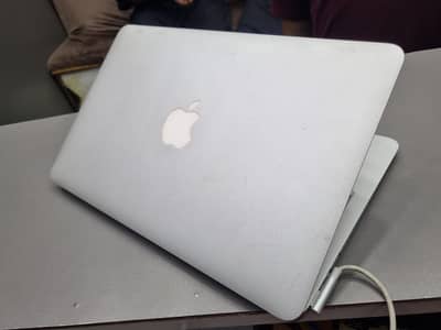 Apple MacBook Air Mid 2011 for sale.