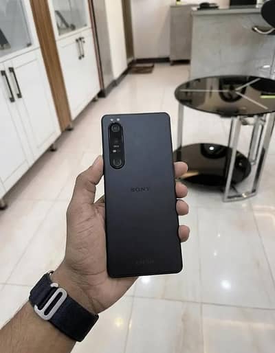 Sony Xperia 1 mark iii Read description