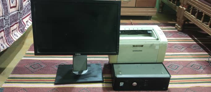 Ek LCD aur monitor sath m ek printer for sale hy