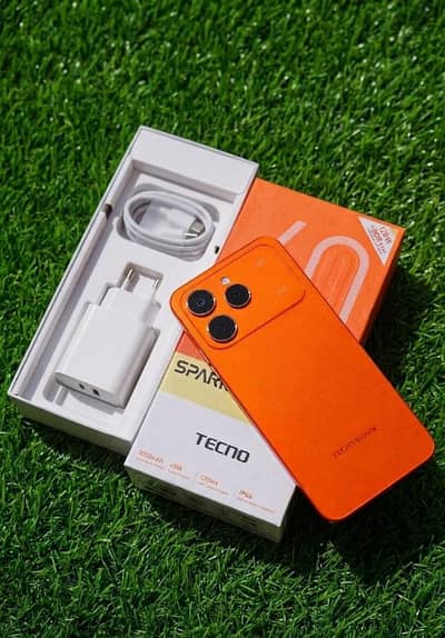 Tecno spark 40 6/128GB PTA approved