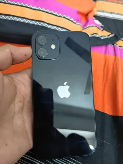 Apple iPhone 12