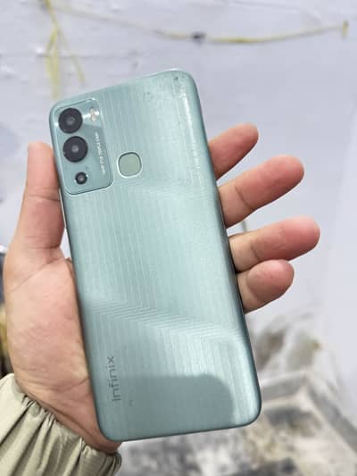 Infinix hot 12i 4-64
