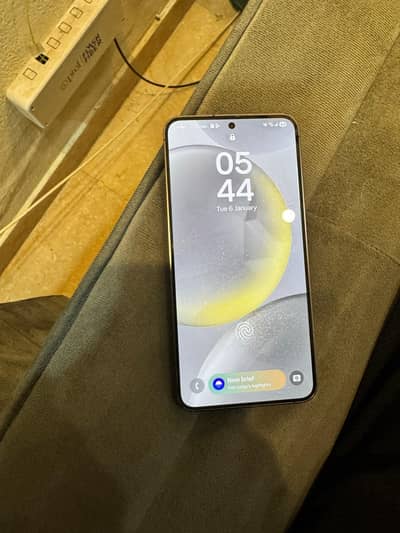 s24 sumsung all ok 10 by 9