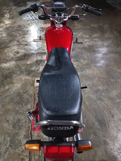 Honda CD 70 2023