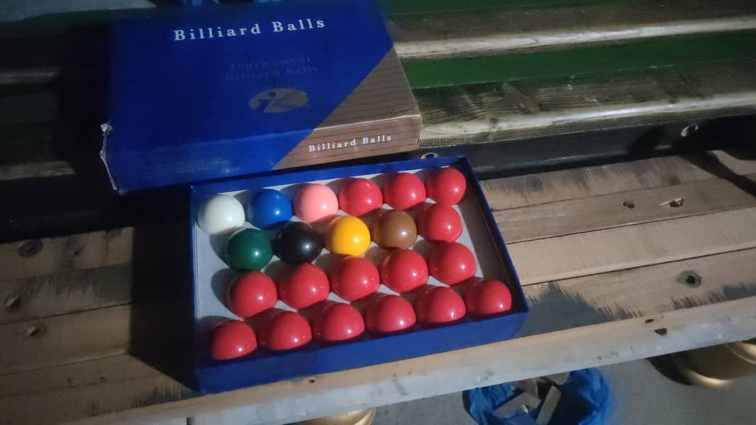 snooker table comple set 5