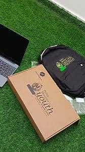 Brand New AMD Ryzen 5 Laptop(7430U)8GB RAM/256GB SSD Sealed pm laptop